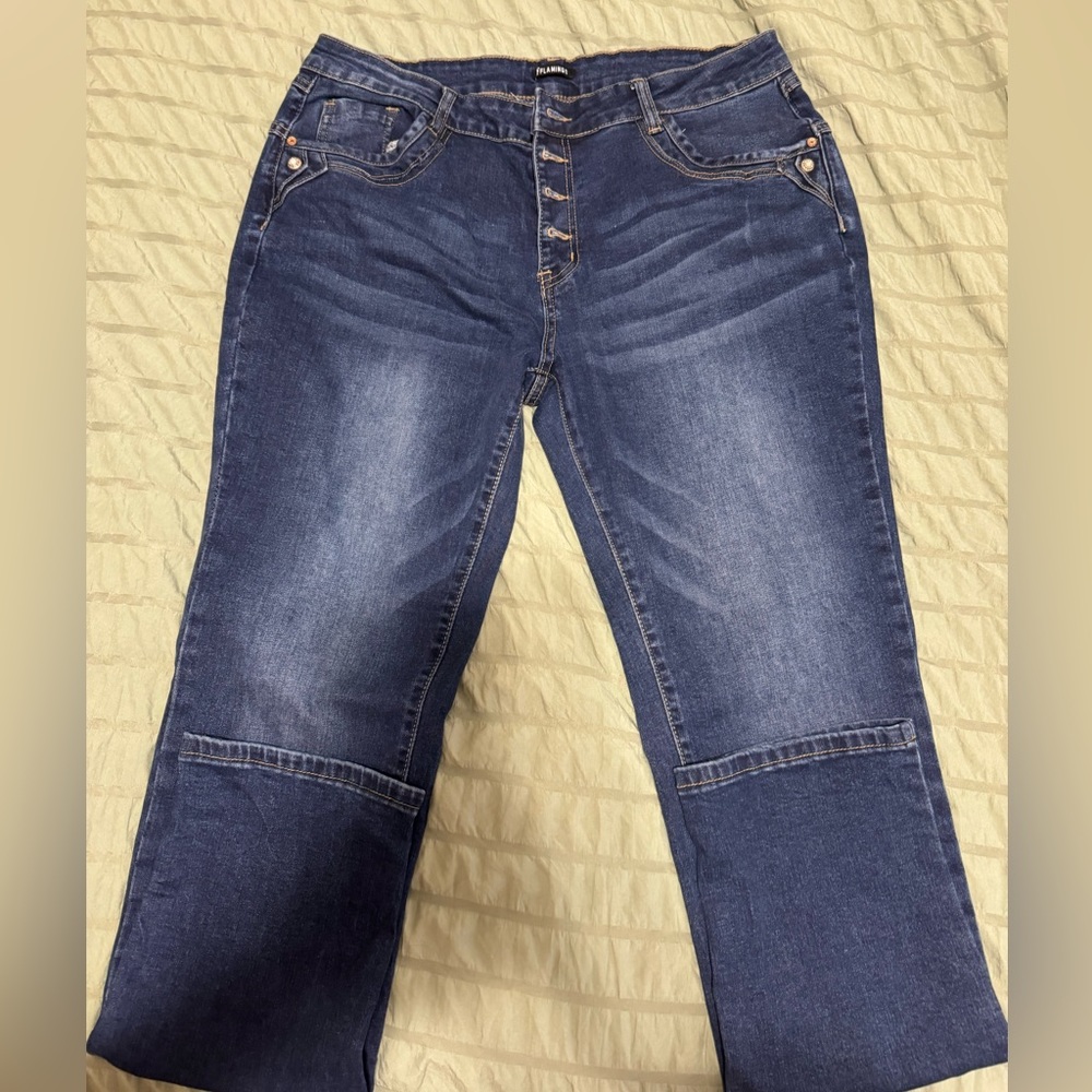 Women’s jeans